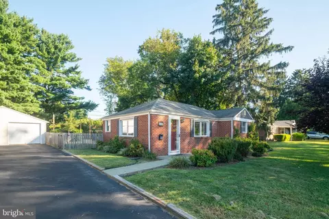 132 Pleasant Rd, Plymouth Meeting, PA 19462