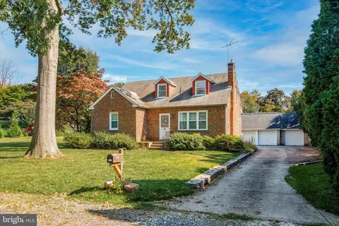 137 Walker Ave, Elkins Park, PA 19027