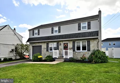246 Brook St, Willow Grove, PA 19090