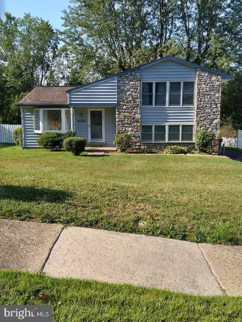 3370 Whitehall Dr, Willow Grove, PA 19090