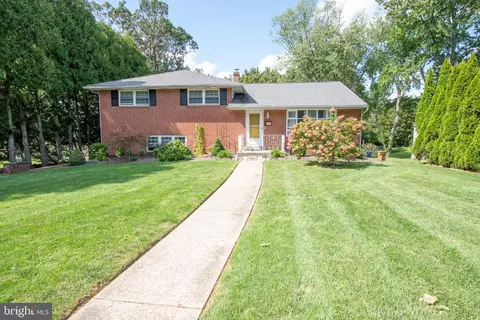 109 Twining Rd, Oreland, PA 19075