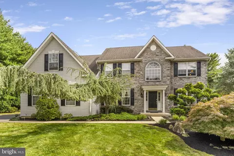806 Collins Ave, Lansdale, PA 19446