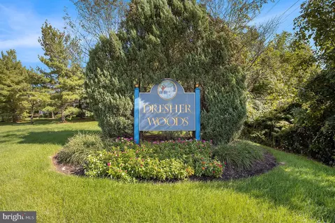 311 Dresher Woods Dr, Dresher, PA 19025