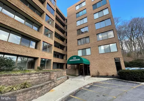 19 Rock Hill Rd #2-D, Bala Cynwyd, PA 19004