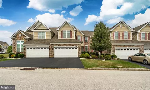 75 Iron Hill Way, Collegeville, PA 19426