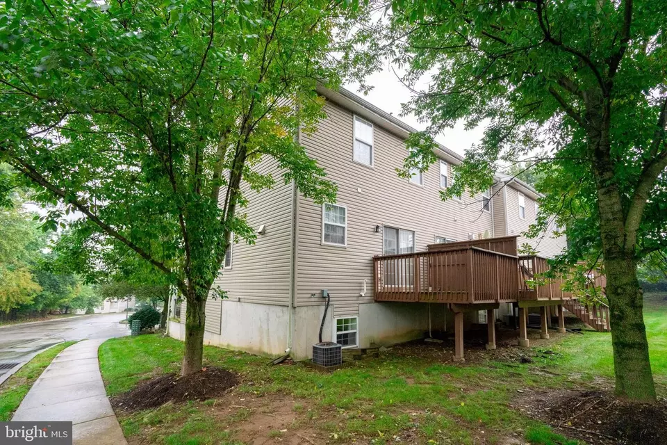  202 Picket Post Ct, Fort Washington, PA 19034 photo 28