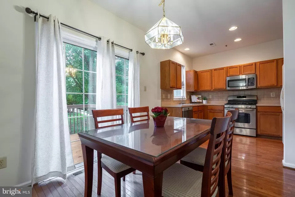  202 Picket Post Ct, Fort Washington, PA 19034 photo 8