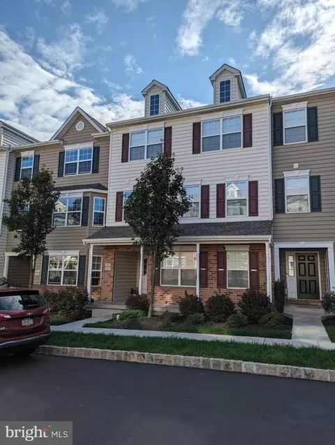 3093 Goshen Dr #M50 L, Pennsburg, PA 18073
