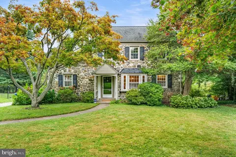 411 Parkview Dr, Wynnewood, PA 19096