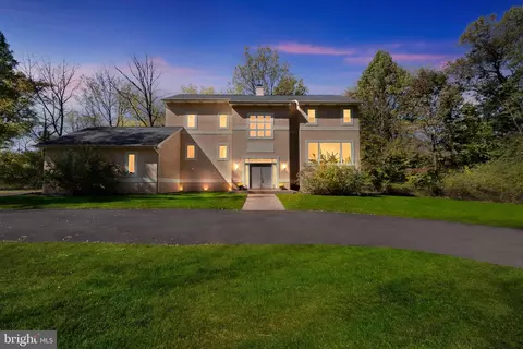 721 Tennis Ave, Ambler, PA 19002