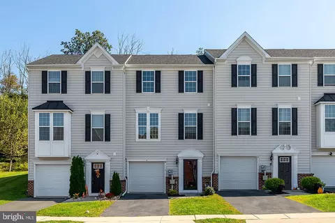 1118 Sageview Dr, Pottstown, PA 19464
