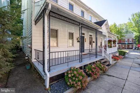 124 S Franklin St, Pottstown, PA 19464