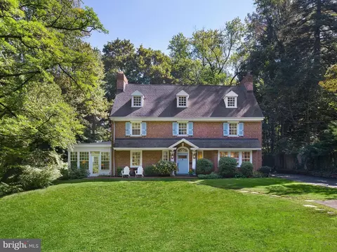107 Woodside Rd, Ardmore, PA 19003