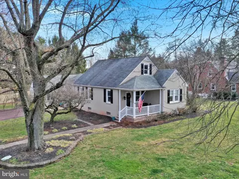 301 E 9th Ave, Collegeville, PA 19426