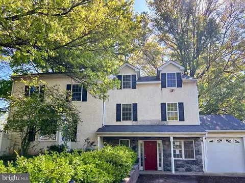 1030 Wayfield Dr, Norristown, PA 19403