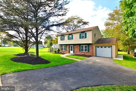 4110 Orangemans Rd, Hatboro, PA 19040