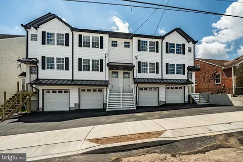 532 Grove St, Bridgeport, PA 19405