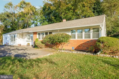 1414 Cromwell Rd, Glenside, PA 19038