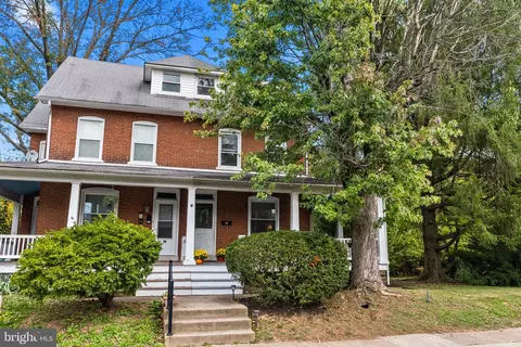111 E 6th St, Lansdale, PA 19446