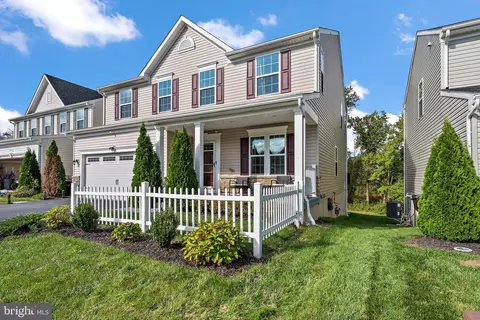 102 Pixie Moss Rd, Pottstown, PA 19464 photo 2
