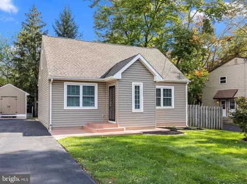 323 Olive Ave, Horsham, PA 19044