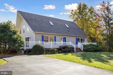 2943 Upper Ridge Rd, Pennsburg, PA 18073