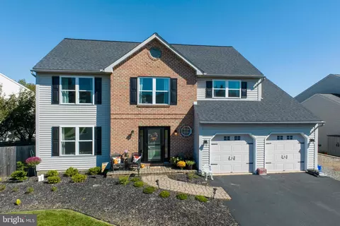 99 Micklitz Dr, Pottstown, PA 19464