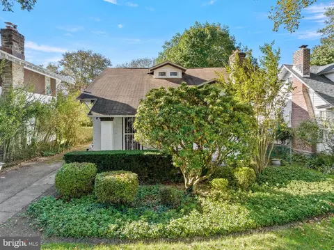 8224 Cadwalader, Elkins Park, PA 19027