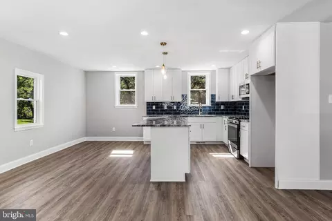40 Brookside Rd, Glenside, PA 19038 photo 5