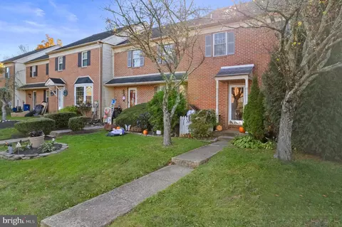 121 Goshen Rd, Schwenksville, PA 19473