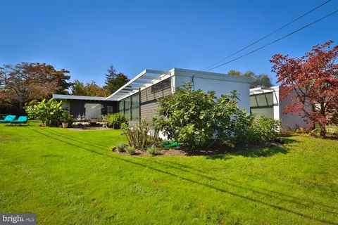 4124 Fountain Green Rd, Lafayette Hill, PA 19444