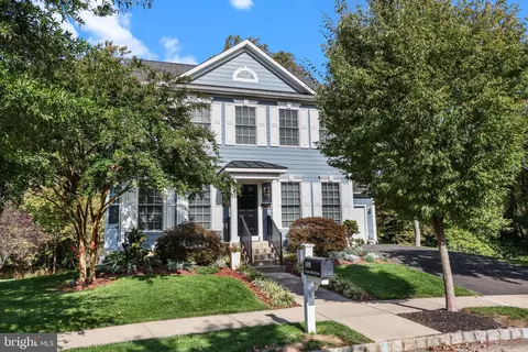 3698 Copper Beech Cir, Huntingdon Valley, PA 19006