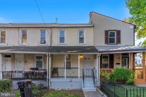 11 E Basin St, Norristown, PA 19401