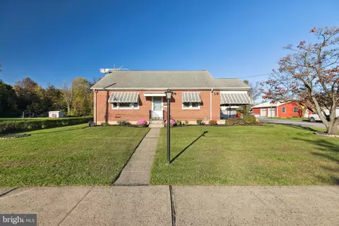 801 Center St, Pottstown, PA 19464