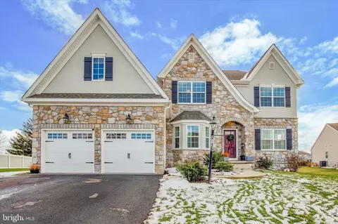 2136 Prout Farm Rd, Pottstown, PA 19464