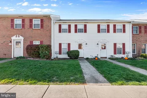 1829 Pennland Ct, Lansdale, PA 19446