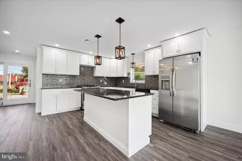 390 Kingwood Rd, King Of Prussia, PA 19406