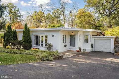 8320 Macarthur Rd, Wyndmoor, PA 19038