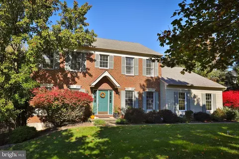 4004 Redwing Ln, Audubon, PA 19403