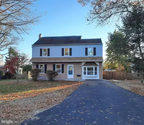 116 Garden Rd, Oreland, PA 19075
