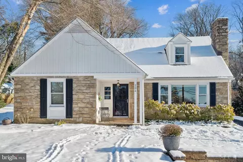 206 Station Ave, Glenside, PA 19038