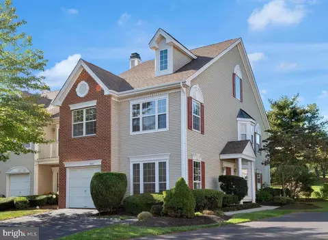 300 Delmar Ct, North Wales, PA 19454