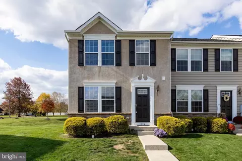 134 Sandpiper Ct, Gilbertsville, PA 19525