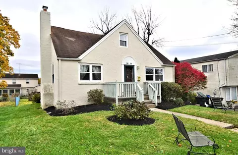 1611 Summit Ave, Willow Grove, PA 19090