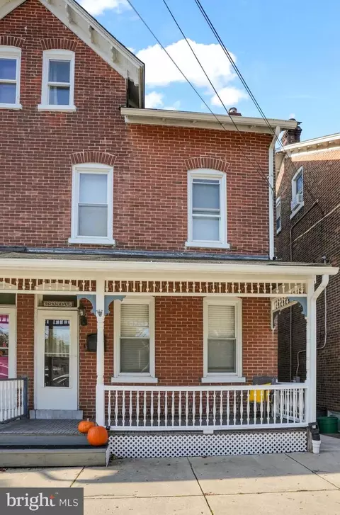 103 N 3rd Ave, Royersford, PA 19468
