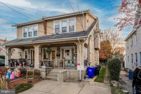 426 Township Line Rd, Cheltenham, PA 19012