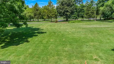 830 Evansburg Rd, Collegeville, PA 19426