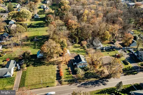 2135 E Vine St, Hatfield, PA 19440