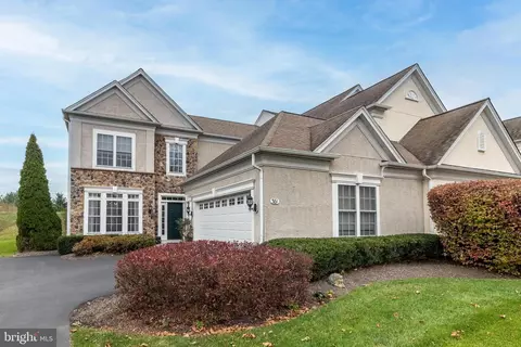 381 Primrose Dr, Lansdale, PA 19446