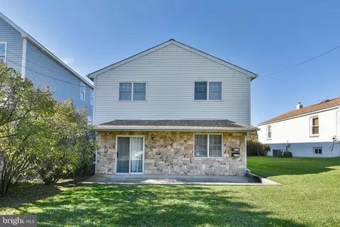323 Jefferson St, Plymouth Meeting, PA 19462